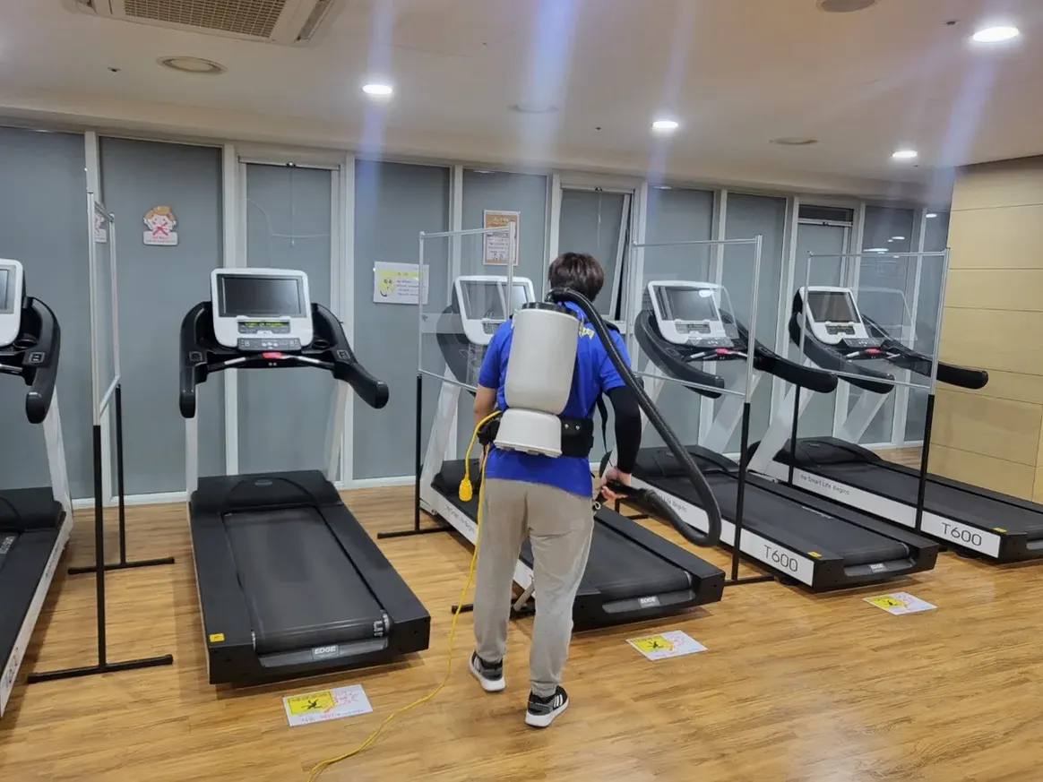 연수구 동춘동 헬스장 탕비실 직원 휴게공간 위생청소 사례 - 행진크린