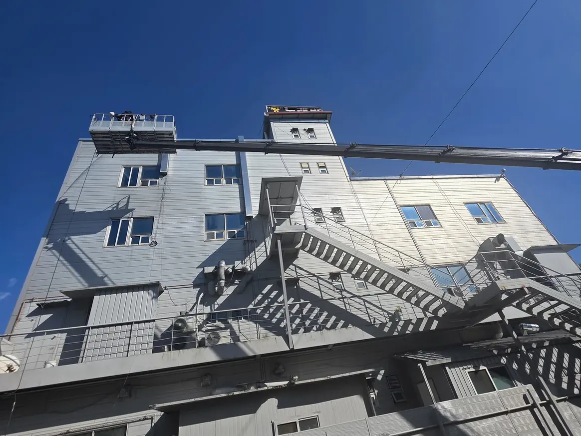 미추홀구 관교동 건물 화장실 세면대 살균 위생청소 사례 - 행진크린